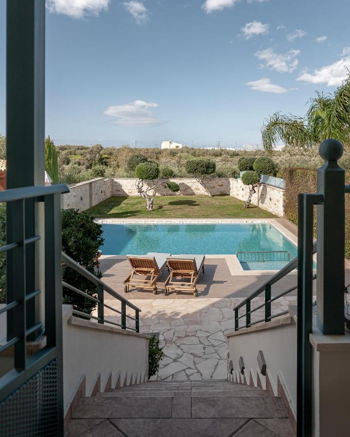 Villa Antonia Blue Mourniaí